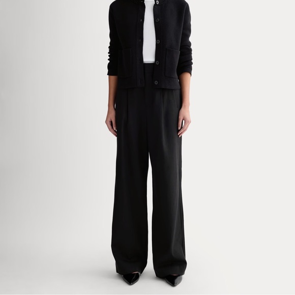 Everlane SHORT The Draper Pleated Pant in Buttersmooth Black Size 4 - Picture 3 of 11